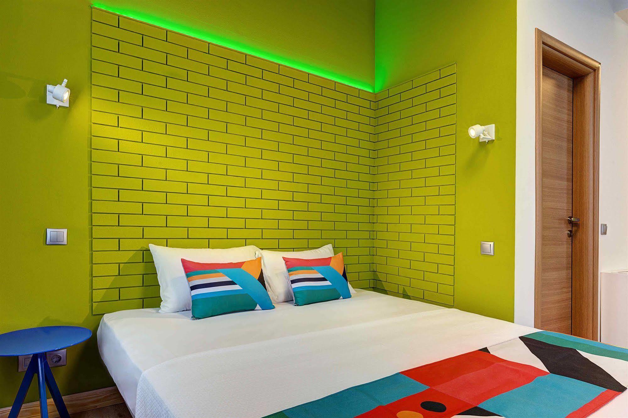Colors Ladadika Thessaloniki公寓 外观 照片